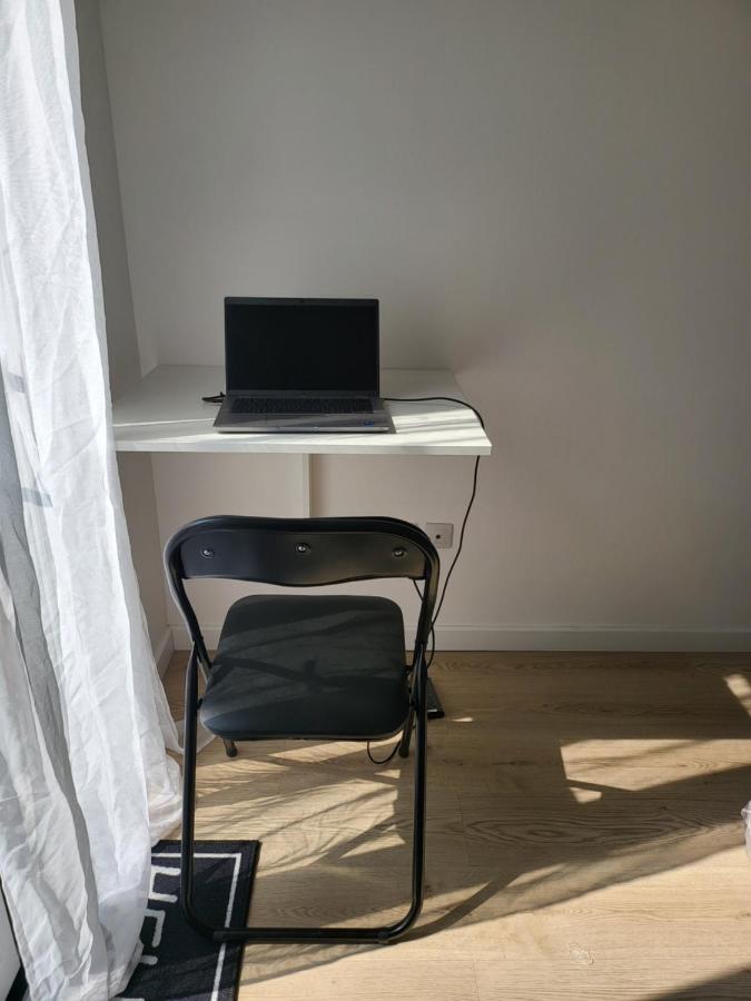 Studio Proche Gare Vernon Giverny Avec Parking Gratuit Exterior photo